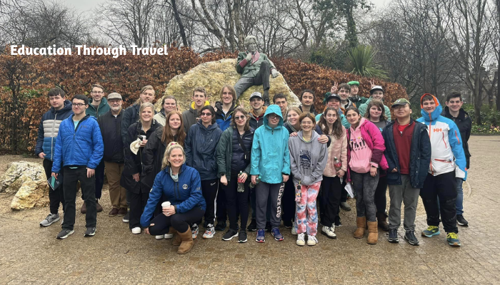 Group in front of Oscar Wilde Statue in Ireland